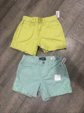 Old Navy girls Light Aqua Crochet Trim Shorts